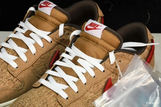 Dunk   SP Nike Low CLOT Cork FN0317-121  0715